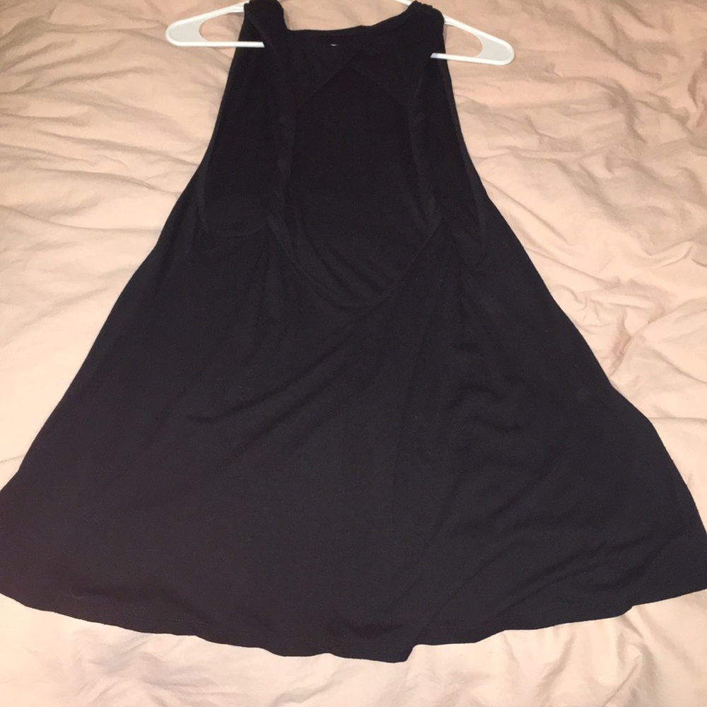 Backless beach cover